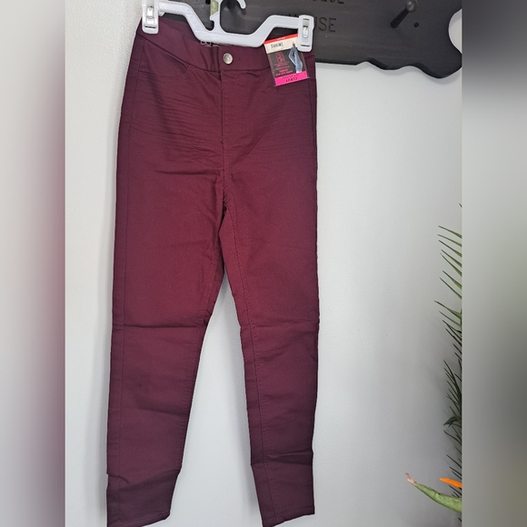 High Rise Pants/ Jeggings Bundle 4 Pairs.. #New  Size 3-5 - Picture 3 of 11